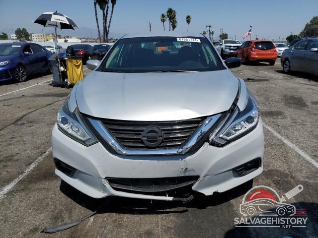 1N4AL3AP0HC181805 2017 NISSAN ALTIMA photo no. 5
