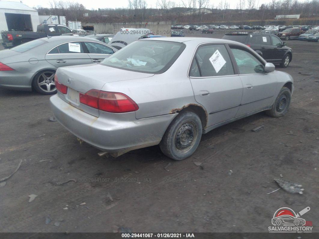 1HGCG5640YA152562 2000 HONDA ACCORD SDN photo no. 4