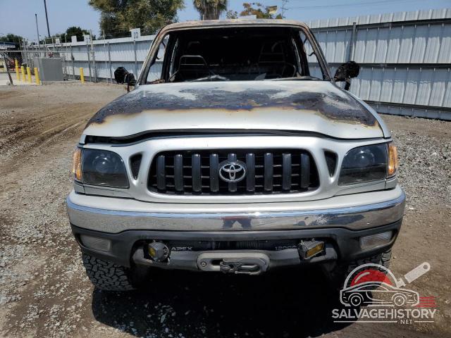 5TEWN72N24Z431930 2004 TOYOTA TACOMA photo no. 5