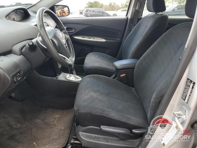 JTDBT923184020984 2008 TOYOTA YARIS photo no. 7