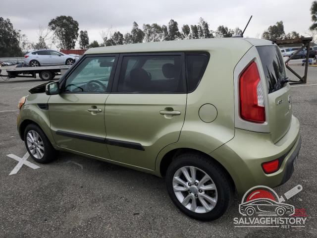 KNDJT2A66D7609262 2013 KIA SOUL photo no. 2