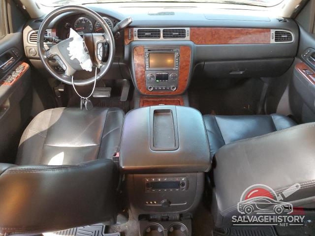 1GNSKCE08BR217542 2011 CHEVROLET TAHOE photo no. 8