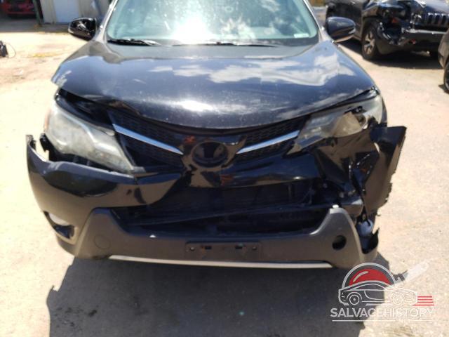 2T3RFREVXFW355602 2015 TOYOTA RAV4 photo no. 11