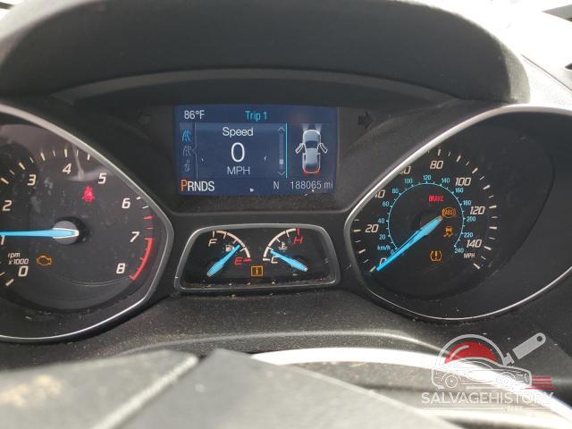 1FMCU0G95FUA82889 2015 FORD ESCAPE photo no. 9