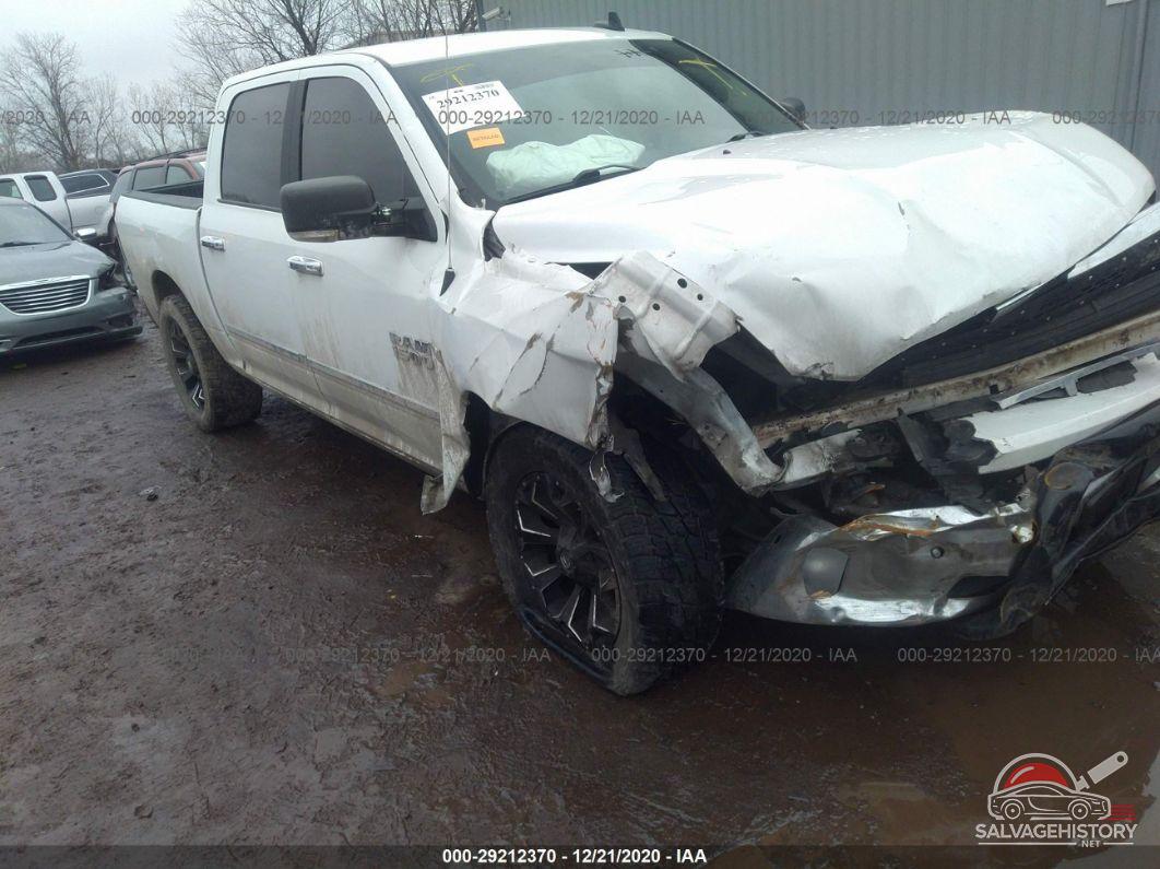 3C6RR7LT1HG592924 2017 RAM 1500 photo no. 3