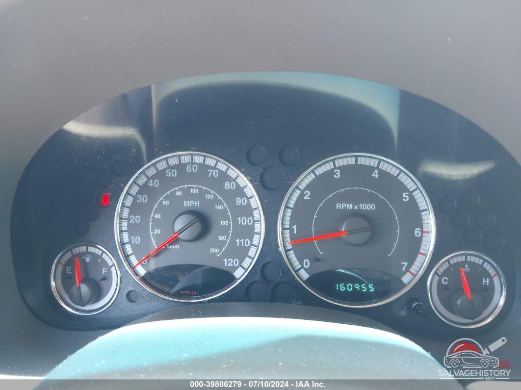 1J8GL58K15W559790 2005 JEEP LIBERTY photo no. 7