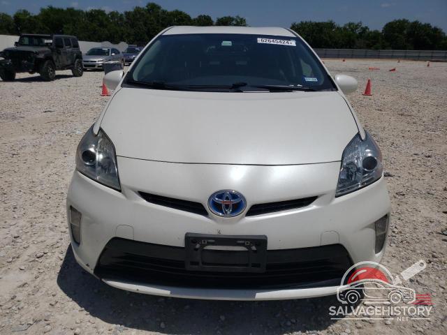 JTDKN3DUXD5591715 2013 TOYOTA PRIUS photo no. 5