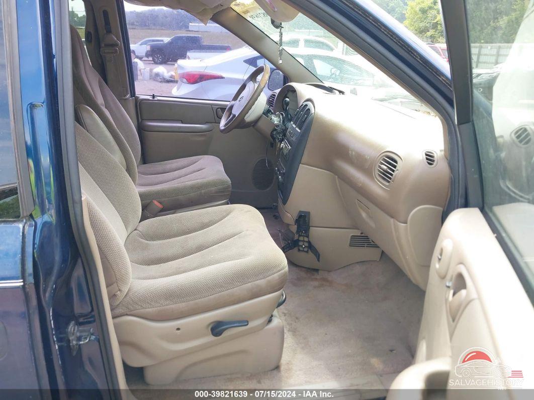 1B4GP24352B522637 2002 DODGE GRAND CARAVAN photo no. 5