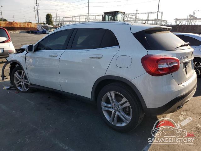 WDCTG4GB9HJ322465 2017 MERCEDES-BENZ GLA-CLASS photo no. 2