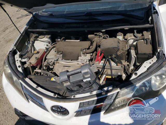 2T3WFREV7FW231256 2015 TOYOTA RAV4 photo no. 12