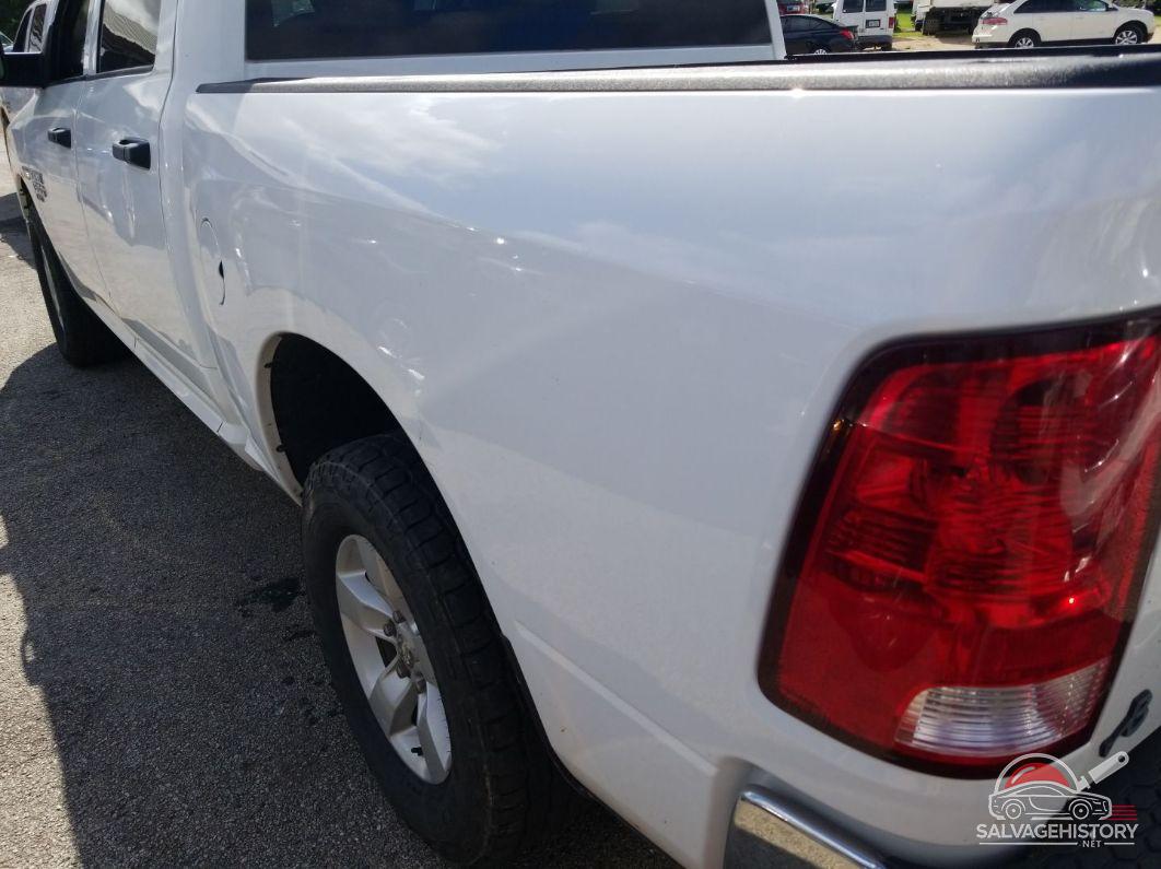 1C6RR7KT5KS729364 2019 RAM 1500 CLASSIC photo no. 9
