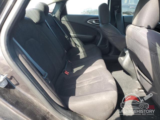 1C3CCCABXFN722906 2015 CHRYSLER 200 photo no. 10