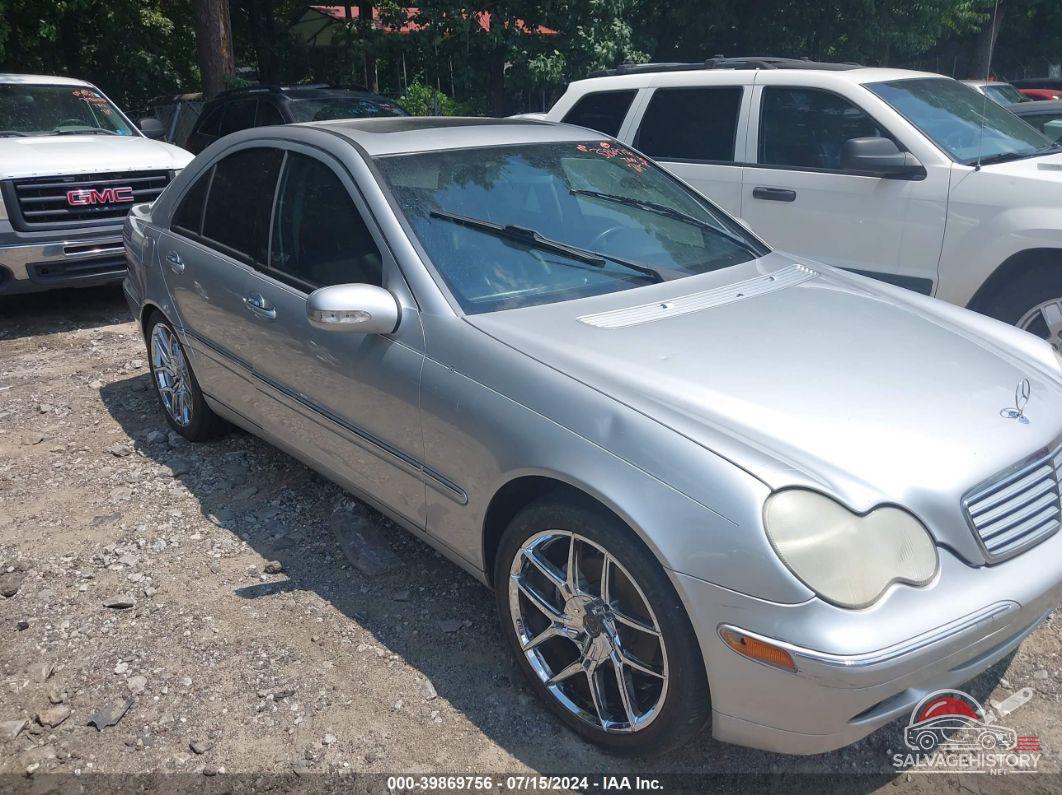 WDBRF61J83F378308 2003 MERCEDES-BENZ C 240 photo no. 2