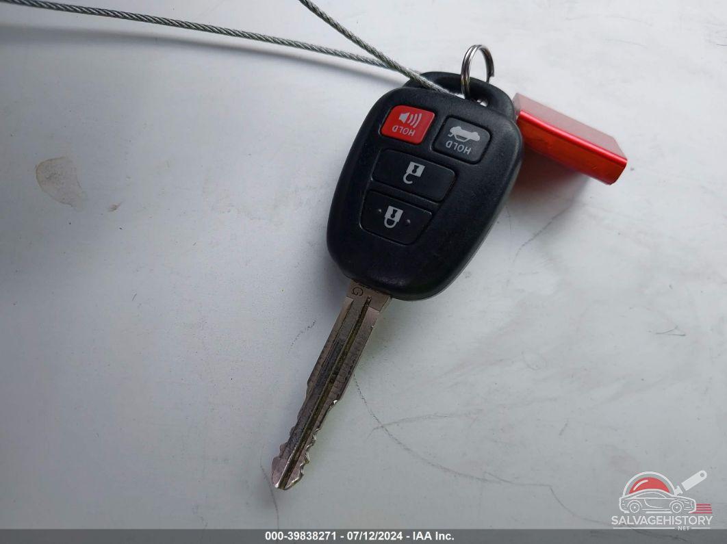 4T1BF1FK4EU853888 2014 TOYOTA CAMRY photo no. 11
