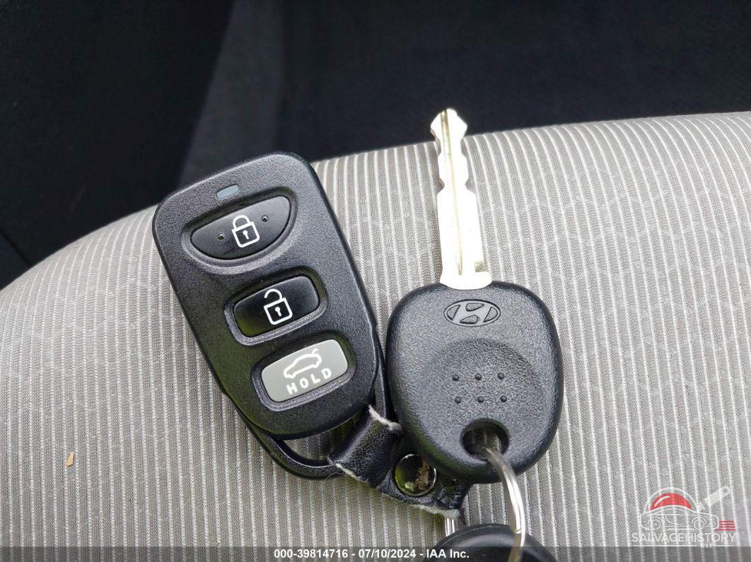 KMHD74LFXHU400538 2017 HYUNDAI ELANTRA photo no. 11
