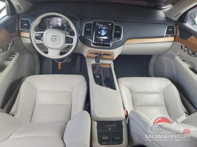 YV4A221K8N1816429 2022 VOLVO XC90 photo no. 8