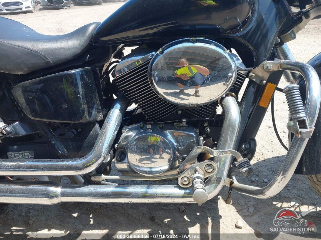 JH2RC4432YK300530 2000 HONDA VT750C photo no. 8