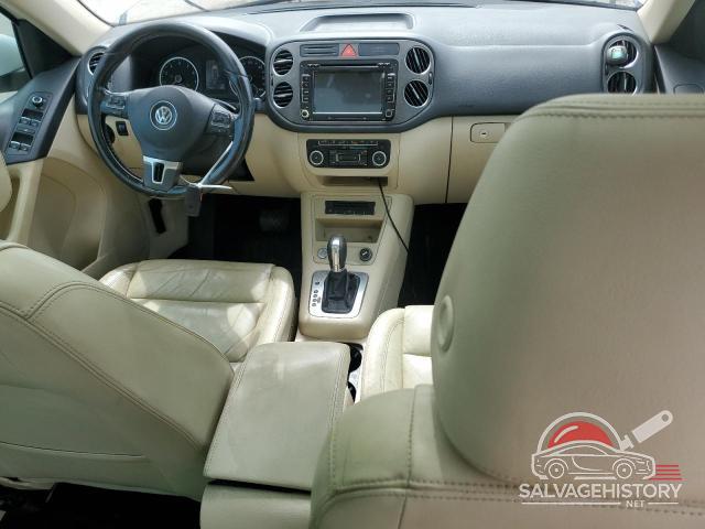 WVGAV7AX8BW513373 2011 VOLKSWAGEN TIGUAN photo no. 8