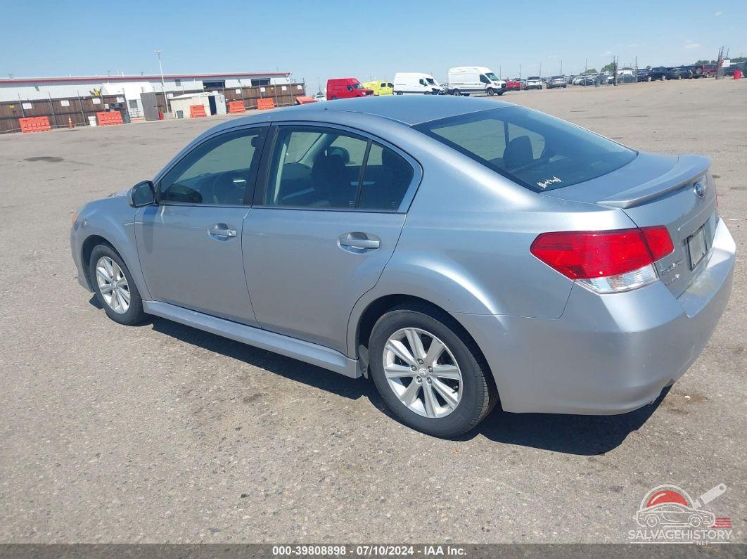 4S3BMCA60C3042124 2012 SUBARU LEGACY photo no. 3