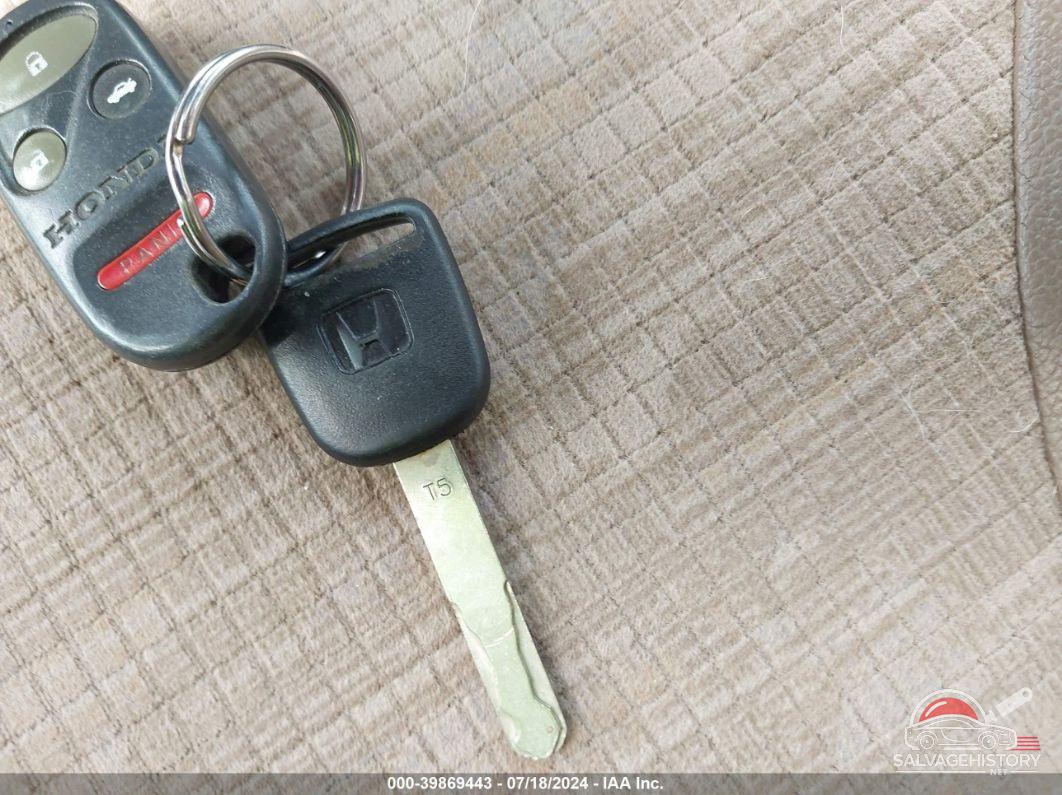 SHSRD78454U203378 2004 HONDA CR-V photo no. 11