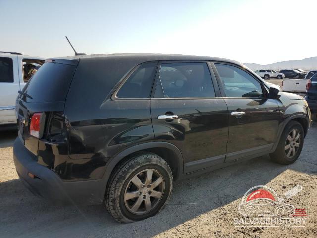 5XYKT3A10BG064366 2011 KIA SORENTO photo no. 3