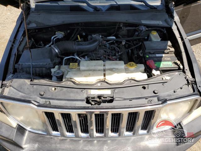 1J8GN28K38W209915 2008 JEEP LIBERTY photo no. 12