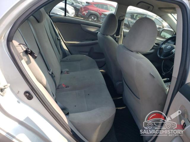 2T1BU4EE9DC003855 2013 TOYOTA COROLLA photo no. 10