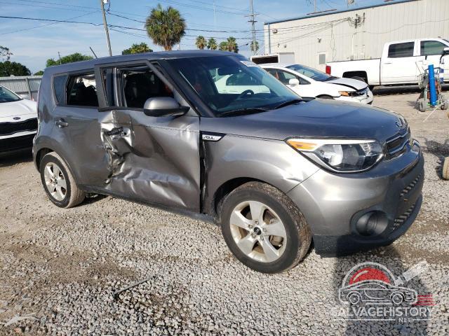 KNDJN2A21H7449790 2017 KIA SOUL photo no. 4