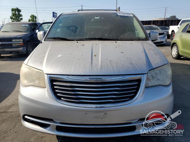 2C4RC1BG7CR423330 2012 CHRYSLER MINIVAN photo no. 5