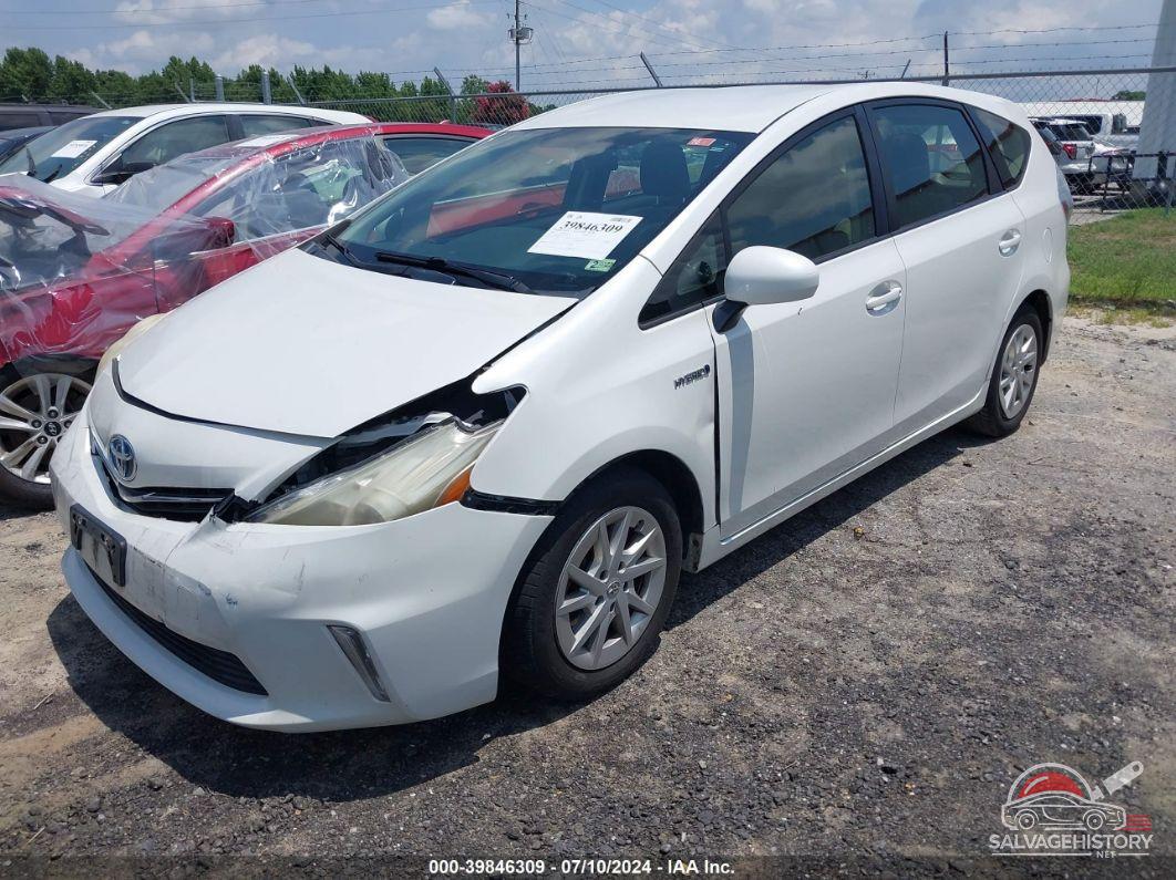 JTDZN3EU1C3181778 2012 TOYOTA PRIUS V photo no. 2