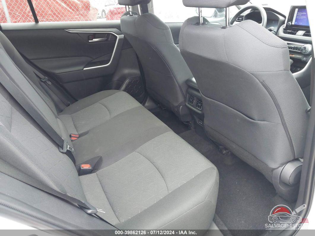 2T3W1RFV3RW305757 2024 TOYOTA RAV4 photo no. 8