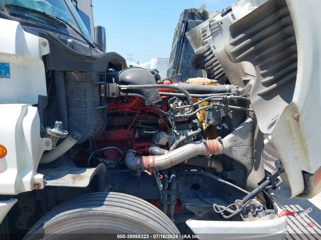 1FUJGLBG4ELFU4529 2014 FREIGHTLINER CASCADIA 125 photo no. 9