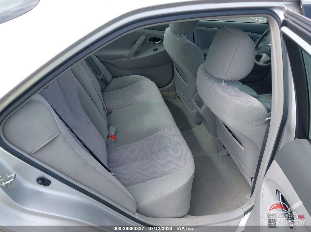 4T1BF3EK7BU227020 2011 TOYOTA CAMRY photo no. 8