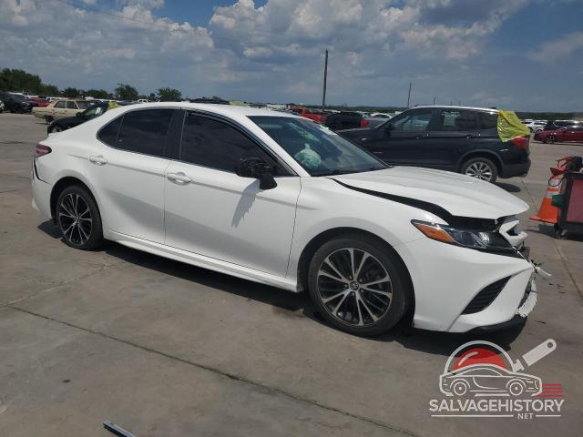 4T1G11AKXLU929090 2020 TOYOTA CAMRY photo no. 4