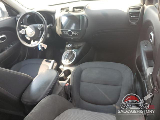 KNDJP3A59H7482224 2017 KIA SOUL photo no. 8