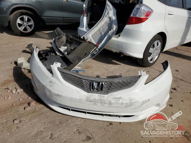 JHMGE8H33DC053128 2013 HONDA FIT photo no. 12