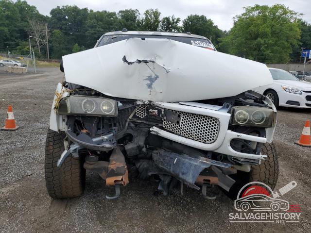 1GKFK66U34J243856 2004 GMC YUKON photo no. 5