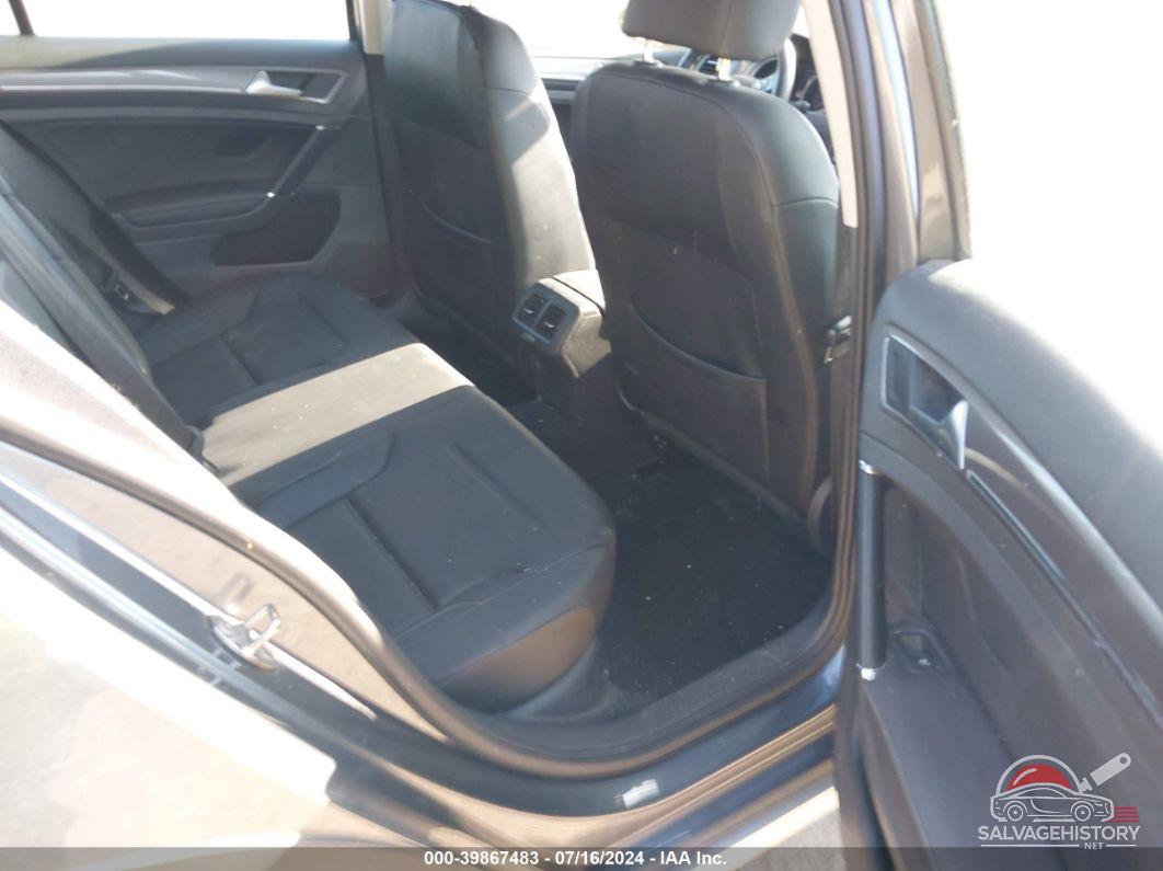 3VWH17AU6HM533230 2017 VOLKSWAGEN GOLF ALLTRACK photo no. 8
