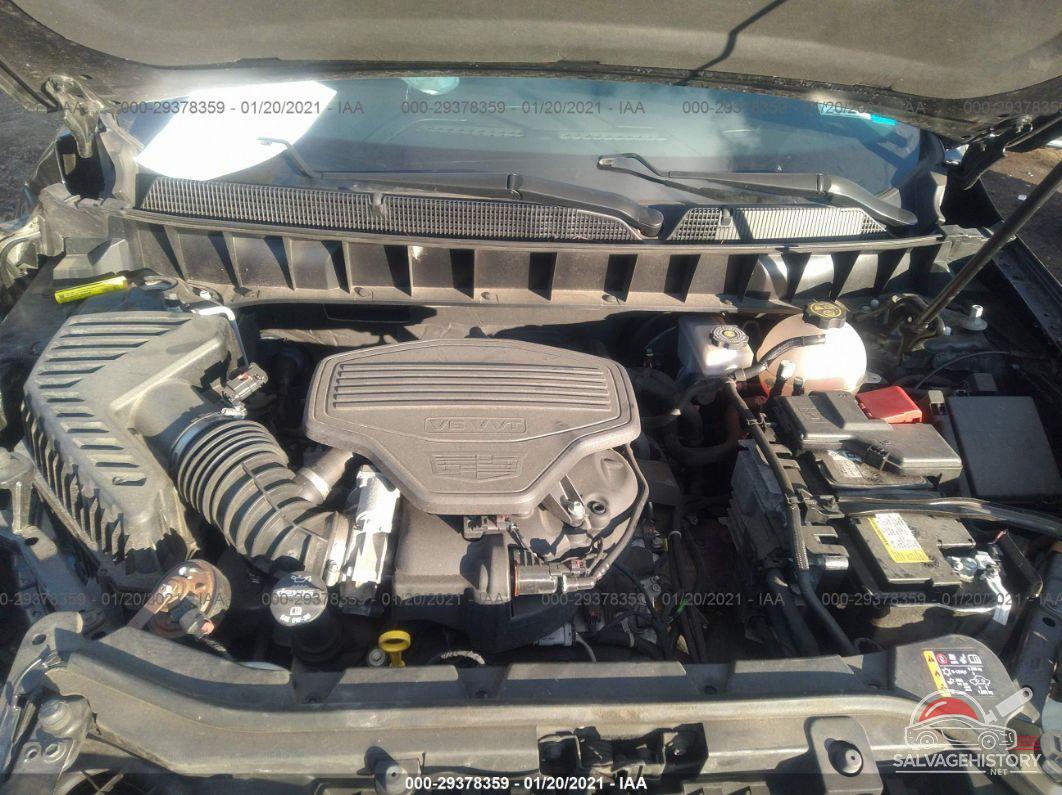 1GYKNFRS1JZ248296 2018 CADILLAC XT5 photo no. 10