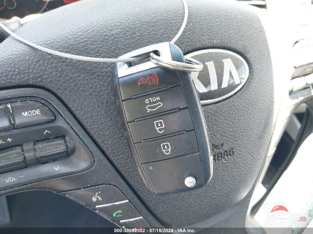 KNAFX4A67F5336835 2015 KIA FORTE photo no. 11