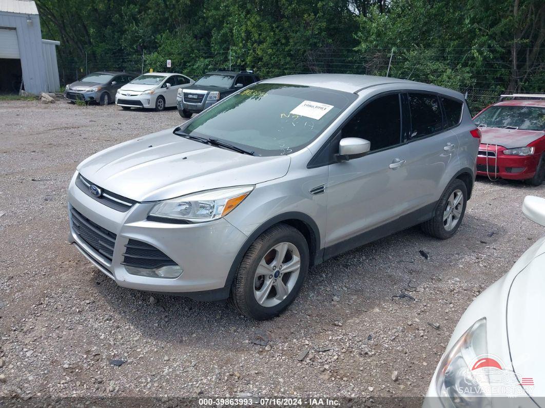1FMCU9GX7FUB60690 2015 FORD ESCAPE photo no. 2