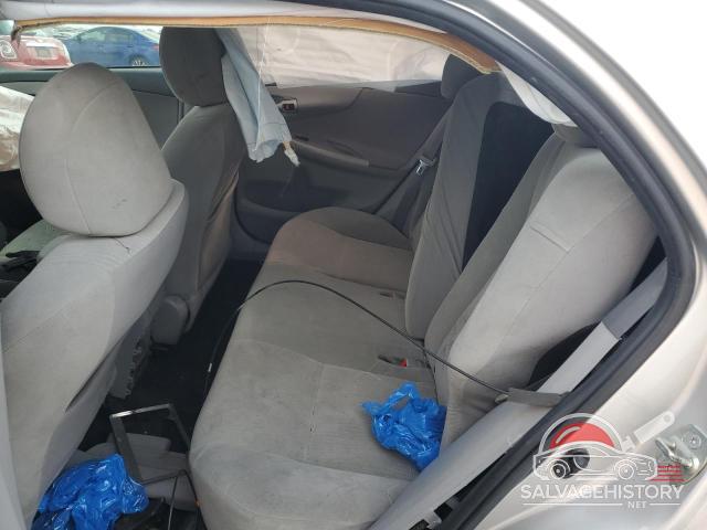 1NXBU4EE8AZ199779 2010 TOYOTA COROLLA photo no. 10