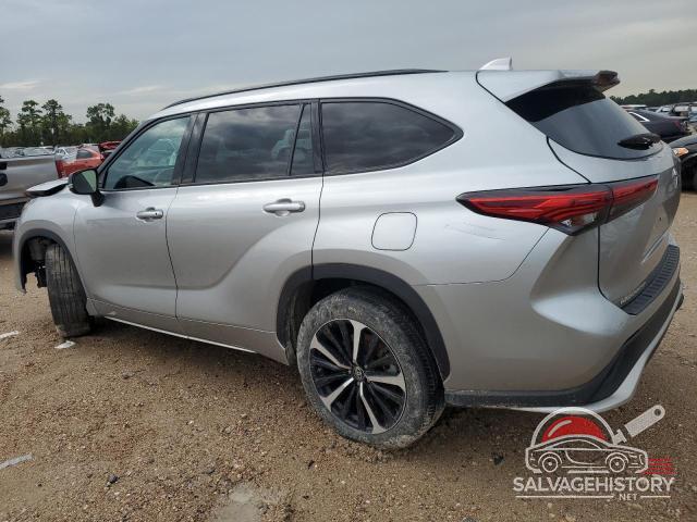 5TDLZRAH4NS103129 2022 TOYOTA HIGHLANDER photo no. 2