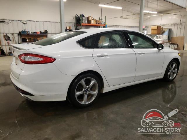 3FA6P0H73FR267218 2015 FORD FUSION photo no. 3