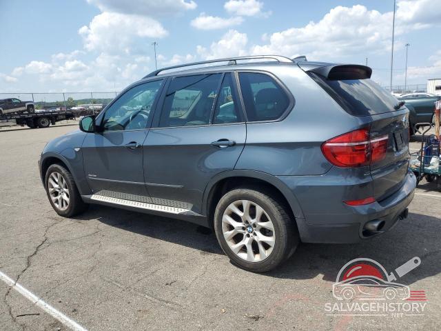 5UXZV4C52BL406627 2011 BMW X5 photo no. 2