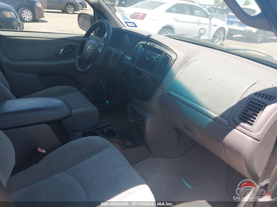 4F2YU09182KM58041 2002 MAZDA TRIBUTE photo no. 5