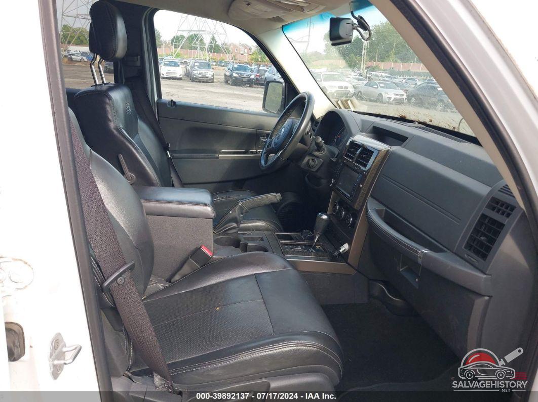 1C4PJMFK3CW106455 2012 JEEP LIBERTY photo no. 5
