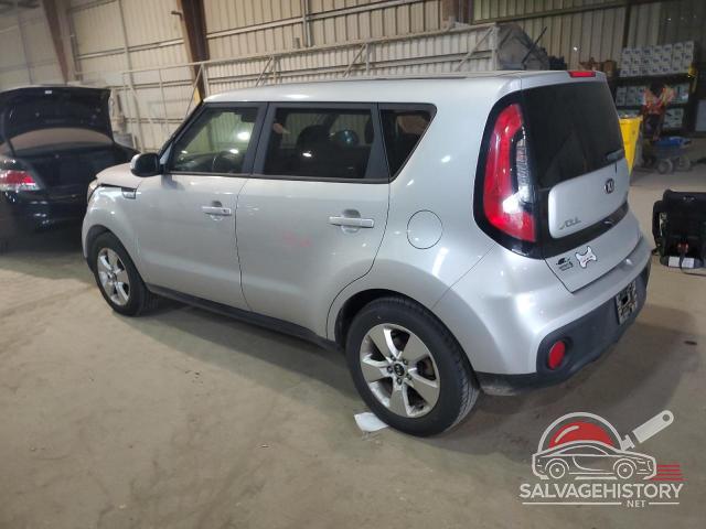 KNDJN2A22H7429225 2017 KIA SOUL photo no. 2