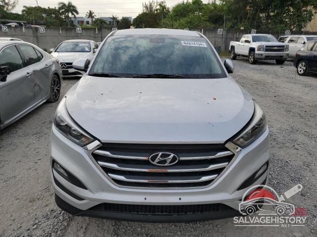 KM8J23A42JU739295 2018 HYUNDAI TUCSON photo no. 5