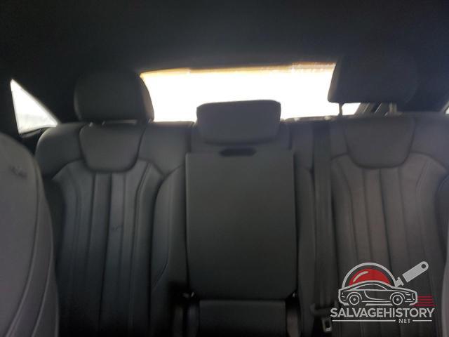 WA15AAFY5M2075979 2021 AUDI Q5 photo no. 10